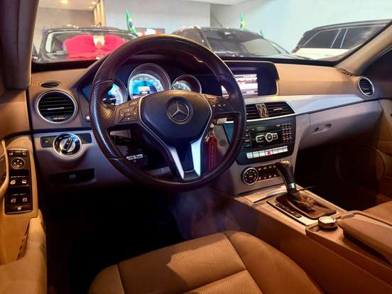 MERCEDES-BENZ-C 200-2013