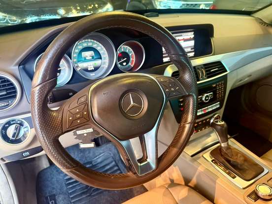 MERCEDES-BENZ-C 200-2013