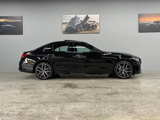 MERCEDES-BENZ-C 300-2025