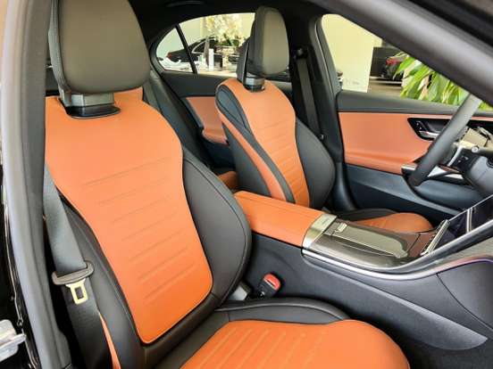 MERCEDES-BENZ-C 300-2026
