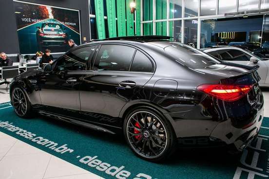 MERCEDES-BENZ-C 63 AMG-2024