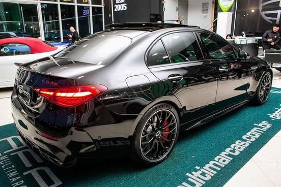 MERCEDES-BENZ-C 63 AMG-2024