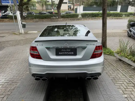 MERCEDES-BENZ-C 63 AMG-6.3 SEDAN V8 GASOLINA 4P AUTOMATICO MERCEDES-BENZ-C 63 AMG-2011