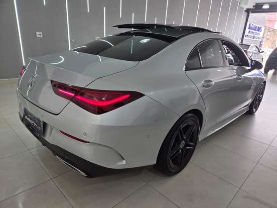 MERCEDES-BENZ-CLA 200-2023