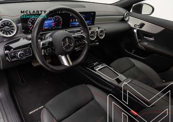 MERCEDES-BENZ-CLA 200-2024
