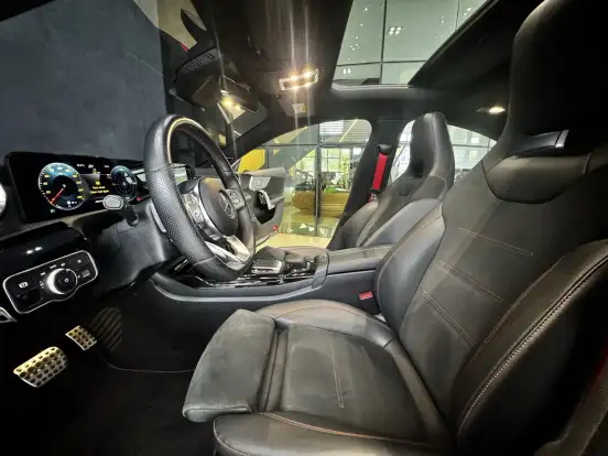 MERCEDES-BENZ-CLA 35 AMG-2021