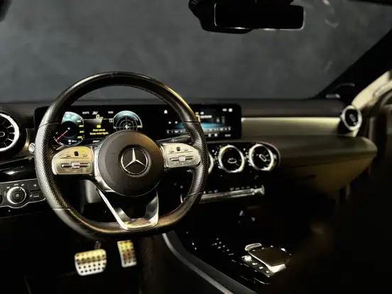 MERCEDES-BENZ-CLA 35 AMG-2021
