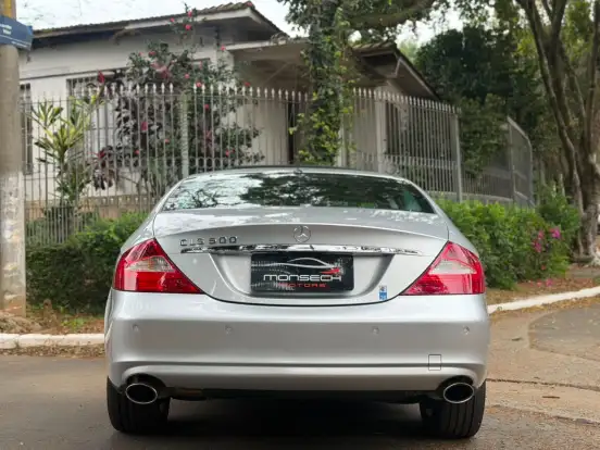 MERCEDES-BENZ-CLS 500-5.0 AVANTGARDE V8 GASOLINA 4P AUTOMÁTICO MERCEDES-BENZ-CLS 500-2005
