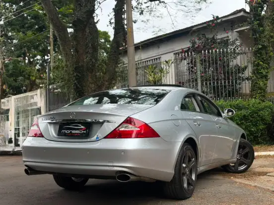 MERCEDES-BENZ-CLS 500-2005