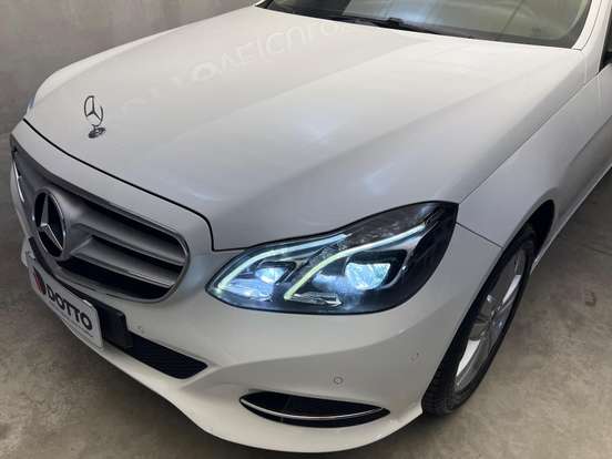 MERCEDES-BENZ-E 250-2.0 AVANTGARDE 16V TURBO GASOLINA 4P AUTOMÁTICO MERCEDES-BENZ-E 250-2015