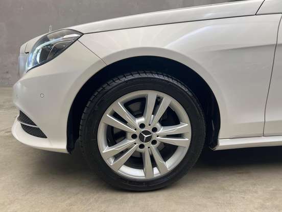 MERCEDES-BENZ-E 250-2015
