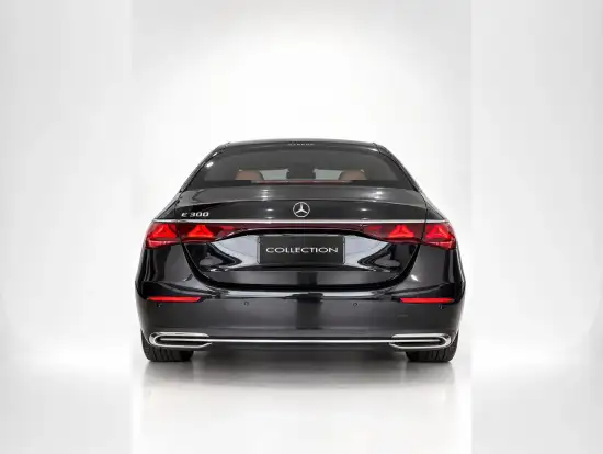 MERCEDES-BENZ-E 300-2024