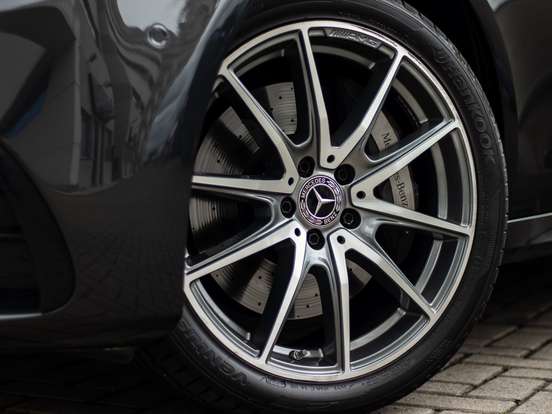 MERCEDES-BENZ-E 300-2020