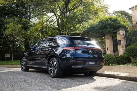 MERCEDES-BENZ-EQC 400-2020