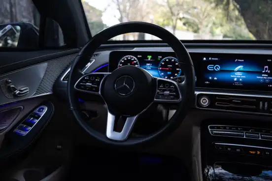 MERCEDES-BENZ-EQC 400-4MATIC ELÉTRICO MERCEDES-BENZ-EQC 400-2020