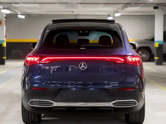 MERCEDES-BENZ-EQE 300-89 KW ELÉTRICO AMG LINE MERCEDES-BENZ-EQE 300-2023