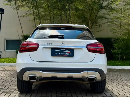 MERCEDES-BENZ-GLA 200-1.6 CGI FLEX ADVANCE 7G-DCT MERCEDES-BENZ-GLA 200-2019