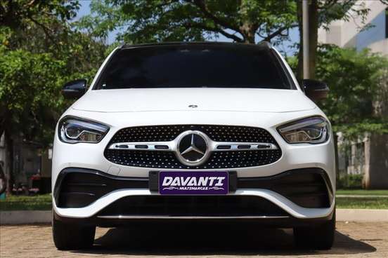MERCEDES-BENZ-GLA 200-2022