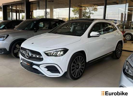MERCEDES-BENZ-GLA 200-1.3 MHEV AMG LINE 7G-DCT MERCEDES-BENZ-GLA 200-2024