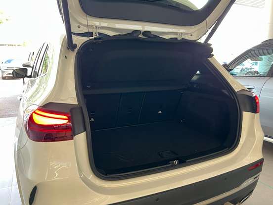 MERCEDES-BENZ-GLA 200-1.3 MHEV AMG LINE 7G-DCT MERCEDES-BENZ-GLA 200-2024