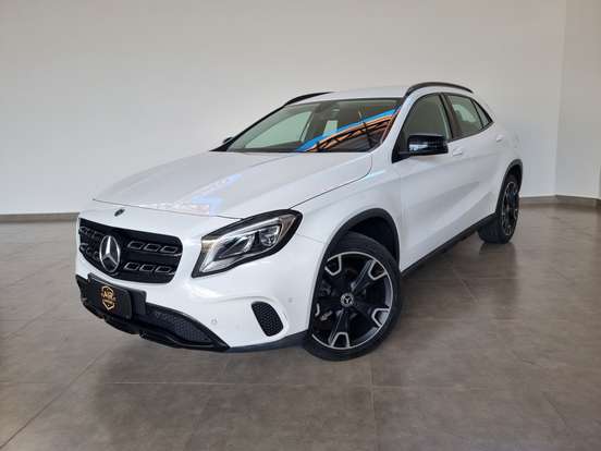MERCEDES-BENZ-GLA 200-1.6 CGI FLEX NIGHT 7G-DCT MERCEDES-BENZ-GLA 200-2019