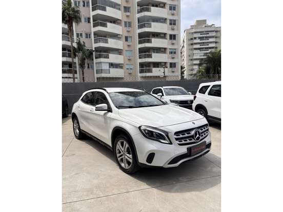 MERCEDES-BENZ-GLA 200-1.6 CGI FLEX STYLE 7G-DCT MERCEDES-BENZ-GLA 200-2019