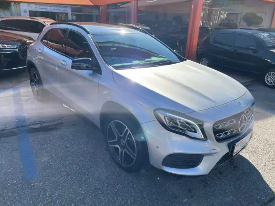 MERCEDES-BENZ-GLA 250-2.0 CGI GASOLINA SPORT 7G-DCT MERCEDES-BENZ-GLA 250-2020