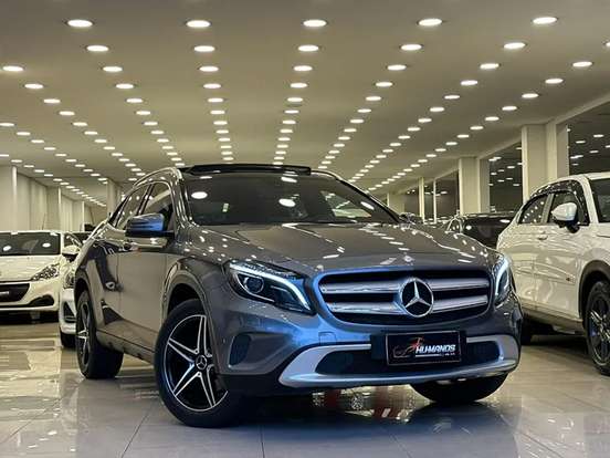 MERCEDES-BENZ-GLA 250-2017