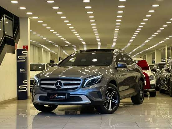 MERCEDES-BENZ-GLA 250-2017