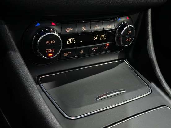 MERCEDES-BENZ-GLA 250-2.0 CGI GASOLINA SPORT 7G-DCT MERCEDES-BENZ-GLA 250-2019