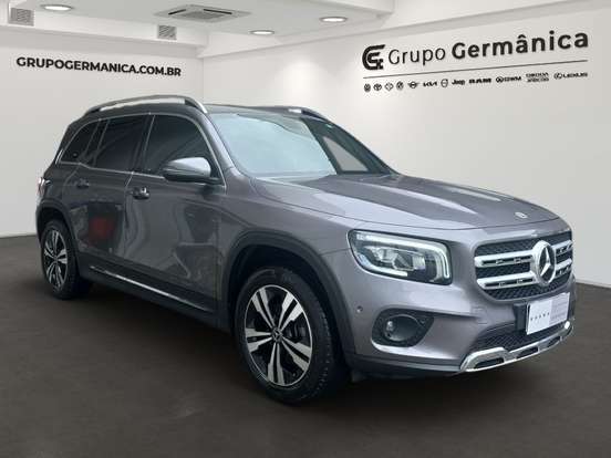 MERCEDES-BENZ-GLB 200-2021