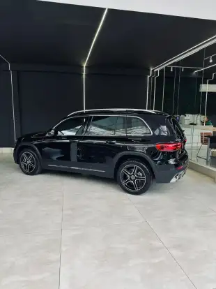 MERCEDES-BENZ-GLB 220-2025