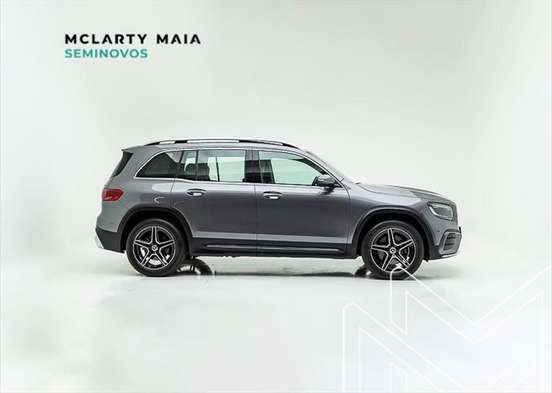 MERCEDES-BENZ-GLB 220-2025