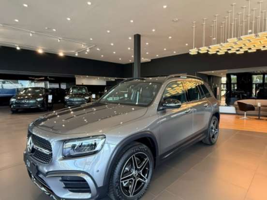 MERCEDES-BENZ-GLB 220-2.0 MHEV NIGHT EDITION 4MATIC 8G-DCT MERCEDES-BENZ-GLB 220-2026