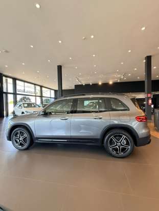 MERCEDES-BENZ-GLB 220-2026