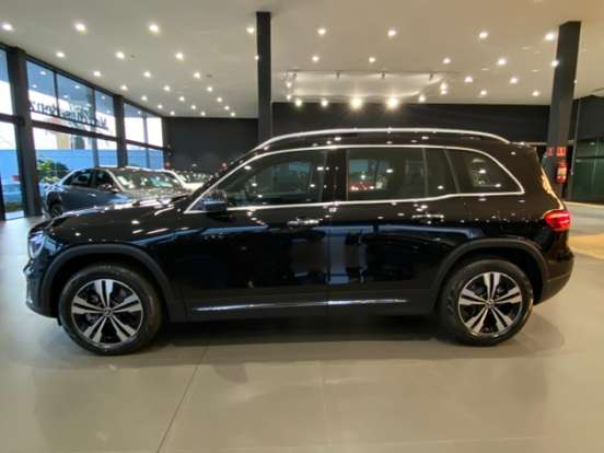 MERCEDES-BENZ-GLB 220-2.0 MHEV PROGRESSIVE 4MATIC 8G-DCT MERCEDES-BENZ-GLB 220-2026