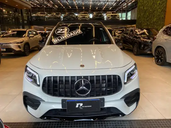 MERCEDES-BENZ-GLB 35 AMG-2022