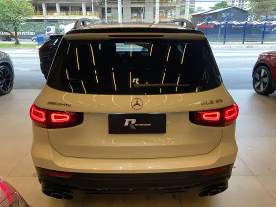 MERCEDES-BENZ-GLB 35 AMG-2.0 CGI GASOLINA 4MATIC SPEEDSHIFT MERCEDES-BENZ-GLB 35 AMG-2022