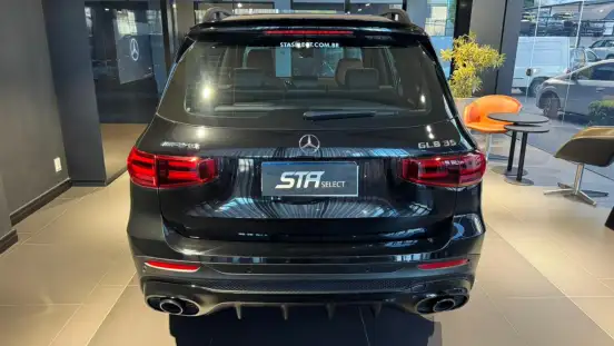 MERCEDES-BENZ-GLB 35 AMG-2024