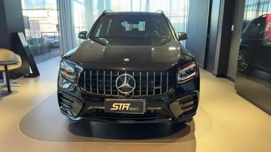MERCEDES-BENZ-GLB 35 AMG-2024