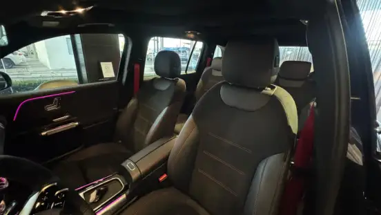 MERCEDES-BENZ-GLB 35 AMG-2024