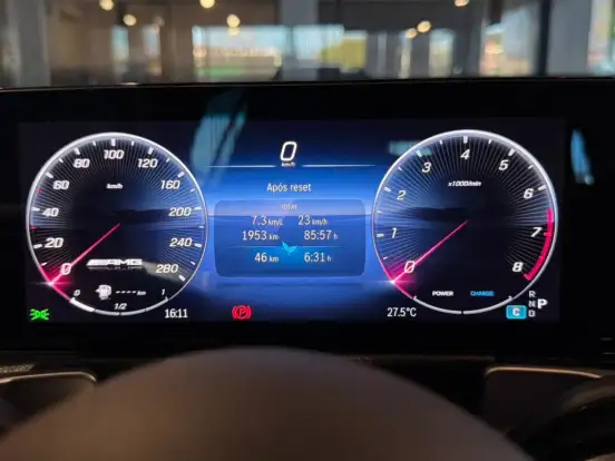MERCEDES-BENZ-GLB 35 AMG-2.0 MHEV 4MATIC SPEEDSHIFT MERCEDES-BENZ-GLB 35 AMG-2024