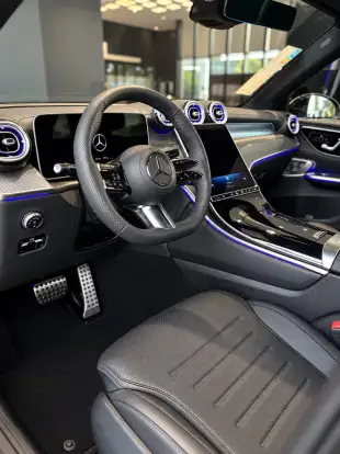 MERCEDES-BENZ-GLC 300-2026