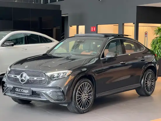MERCEDES-BENZ-GLC 300-2026