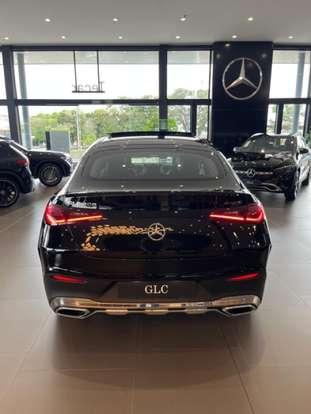 MERCEDES-BENZ-GLC 300-2026