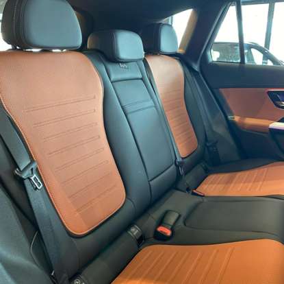 MERCEDES-BENZ-GLC 300-2026