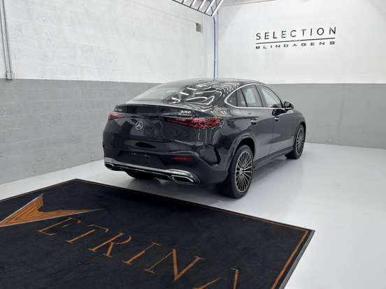 MERCEDES-BENZ-GLC 300-2026