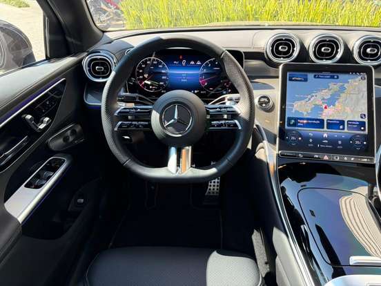 MERCEDES-BENZ-GLC 300-2025