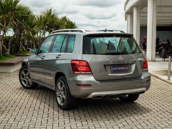 MERCEDES-BENZ-GLK 220-2.1 CDI SPORT 4X4 DIESEL 4P AUTOMÁTICO MERCEDES-BENZ-GLK 220-2015