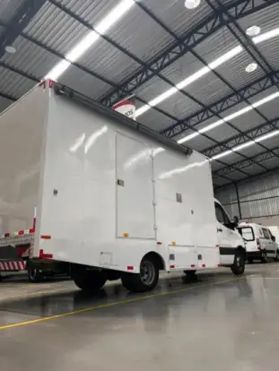 MERCEDES-BENZ-SPRINTER-2025